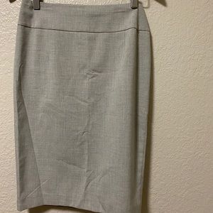 Light gray pencil skirt size 4